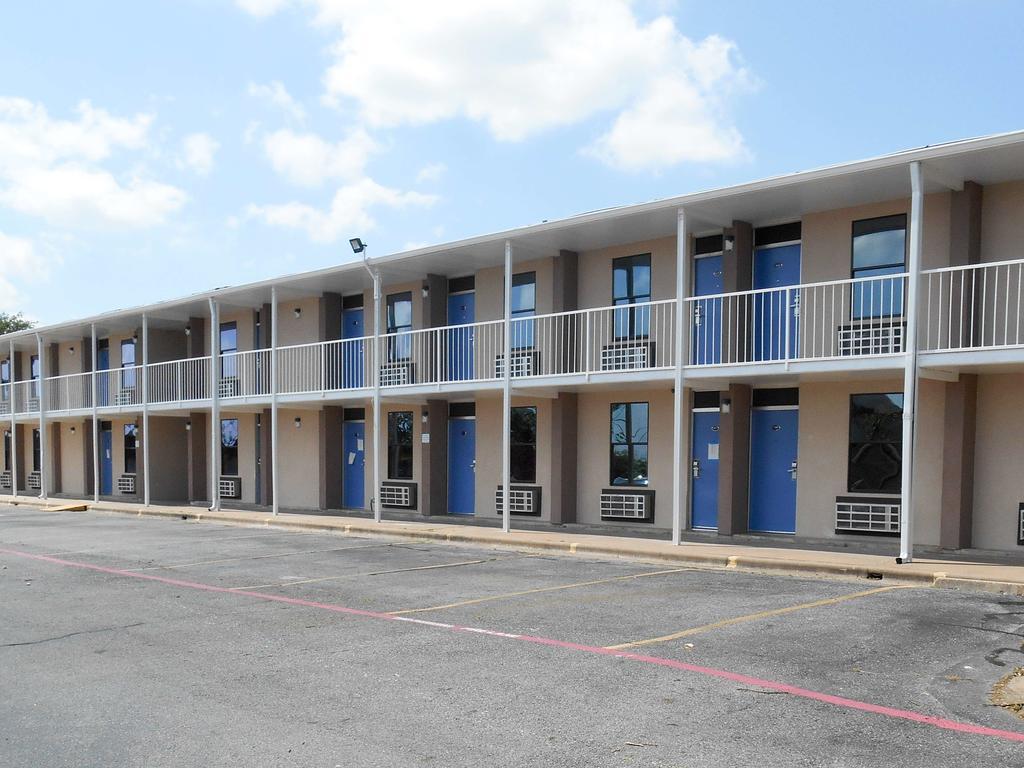 Motel 6 Sherman, Tx Esterno foto